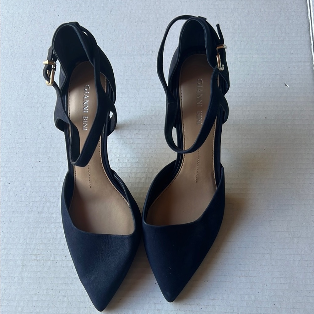 Gianni Bini Women's Blue Suede shoes